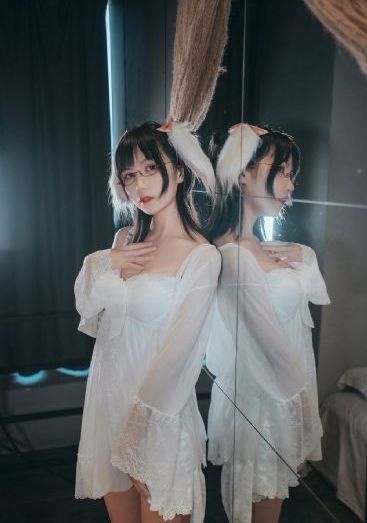 娇妻跟小黄3p做爰_HD全集在线观看