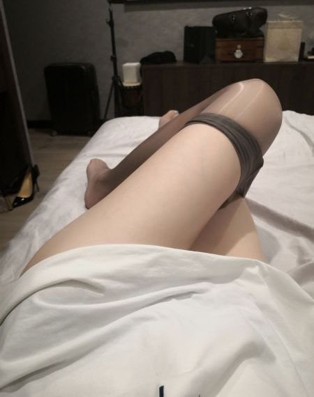 老师你的奶好大摸起来好爽的视频_在线播放高清