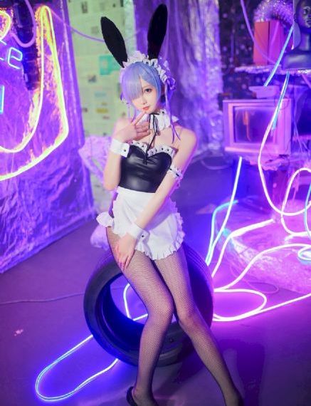 电视剧《某某》_1080在线视频观看