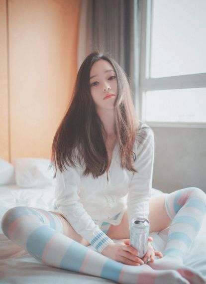 丰满岳乱妇三级高清电影_土豆网在线观看